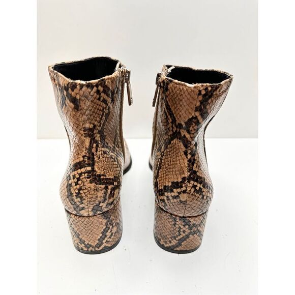 Kenneth Cole Boots Womens Size 6.5 Snake Print Pointed Toe Block Heel Zip Bootie - Picture 6 of 10